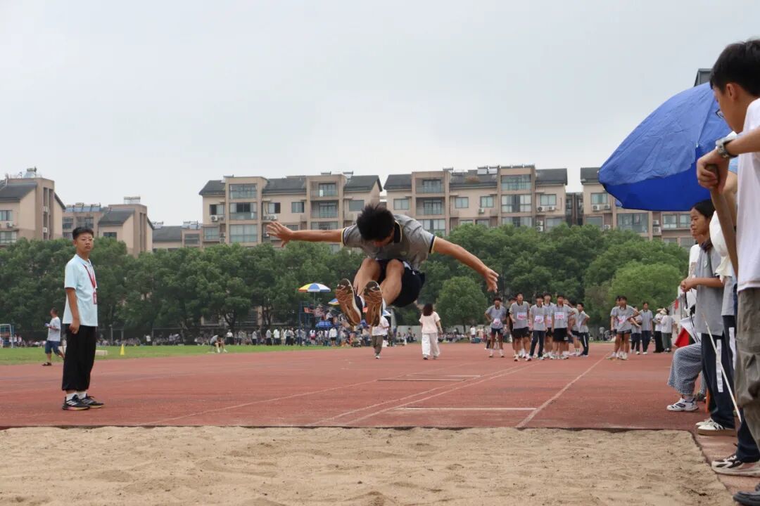 15814803128721.jpeg 圖片