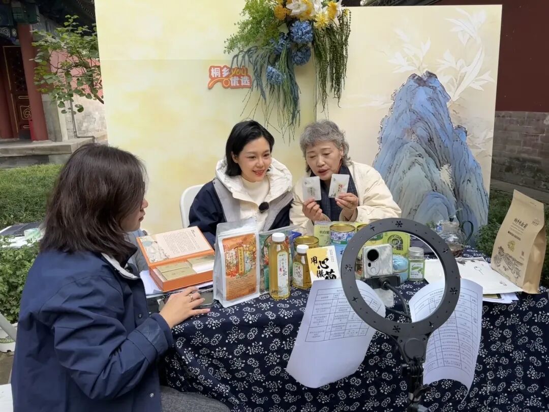 15956874575441.jpeg 圖片